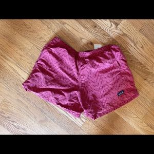 Patagonia baggies 5”